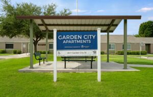 Garden City ()